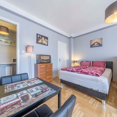 Astoria Balcony Apartment Boedapest Buitenkant foto