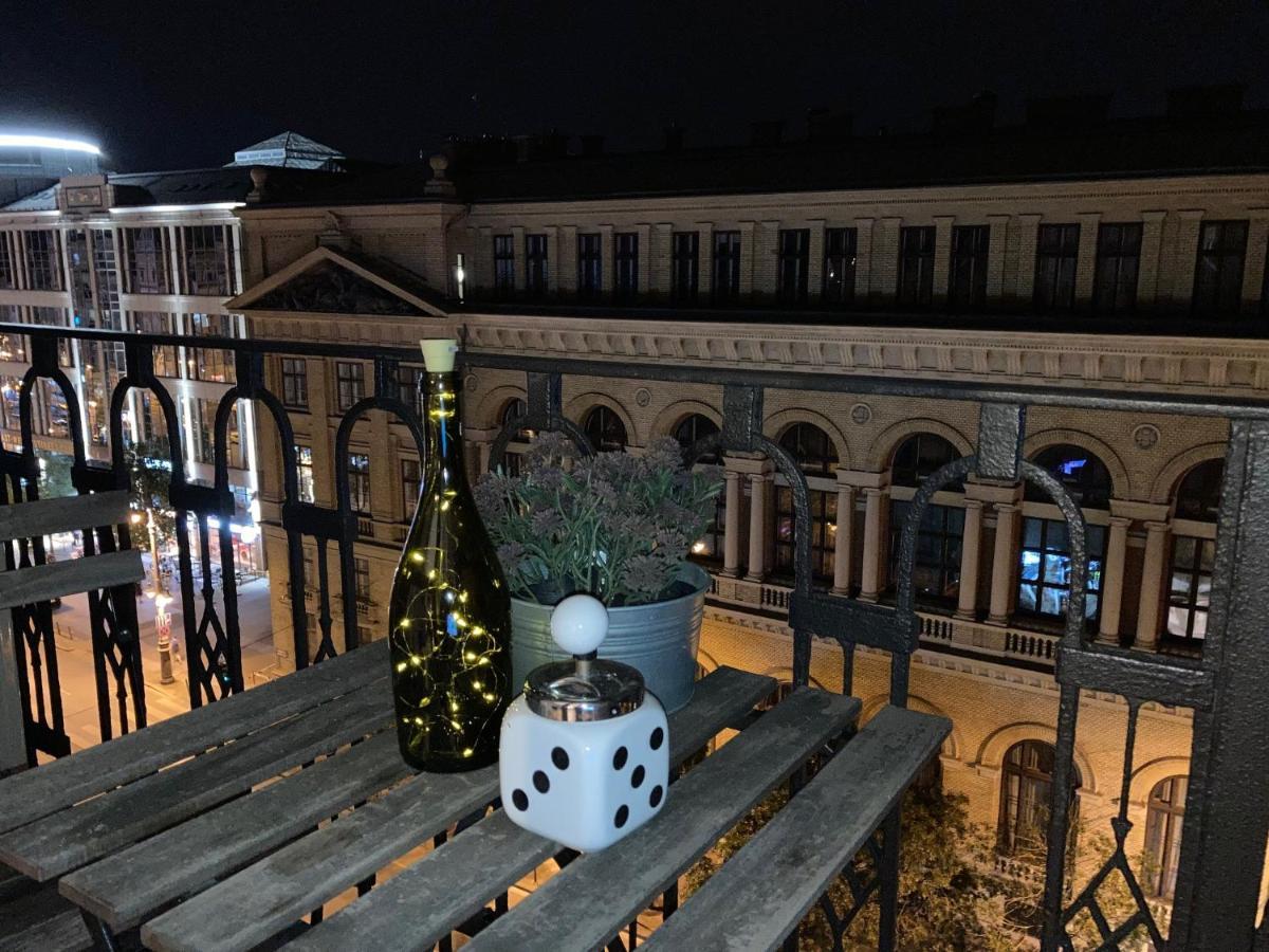 Astoria Balcony Apartment Boedapest Buitenkant foto
