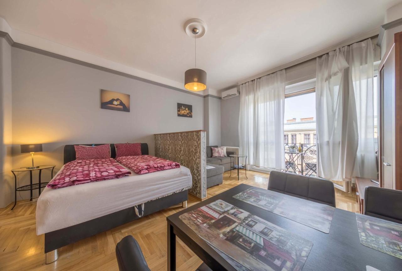 Astoria Balcony Apartment Boedapest Buitenkant foto
